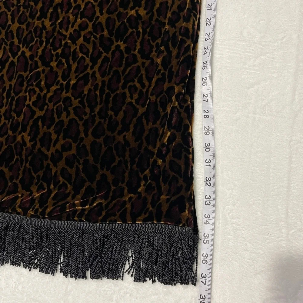 Chic Leopard Print Velvet Shawl Scarf with Tassel Fringe Evening Wrap Reversible
